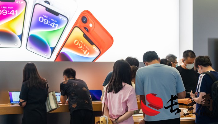 苹果市值一夜大涨1.5万亿元，反超英伟达重夺全球第二