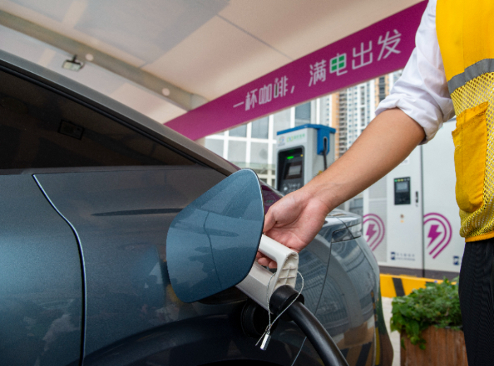 2025媒体管家:多方加力支持 新能源汽车能否创造新行情