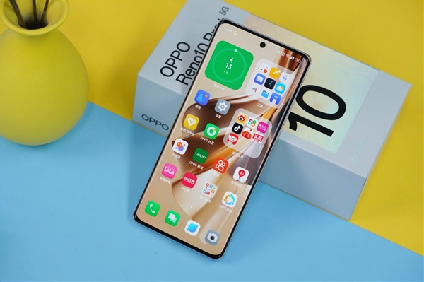 6400万大底潜望长焦！OPPO Reno 10+图赏