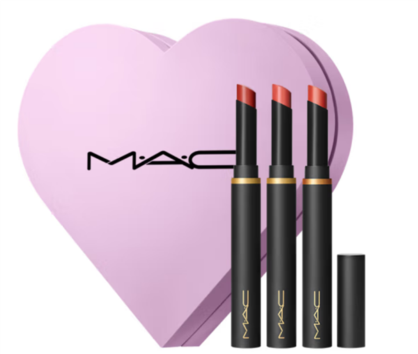 京东520礼遇季全面开启 创意心形美妆礼盒、黄金饰品拉满婚嫁仪式感