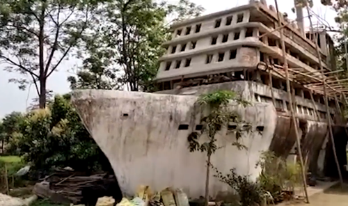 泰坦尼克号上岸了？有老哥花光150万亲手造了一艘！