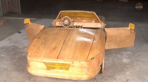 给孩子买豪车就差2个亿怎么办？用电锯做了一辆！