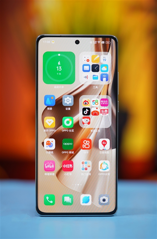 6400万大底潜望长焦！OPPO Reno 10+图赏