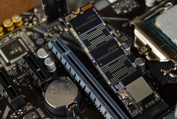 跌破300元1TB的杂牌固态硬盘 我劝你别买