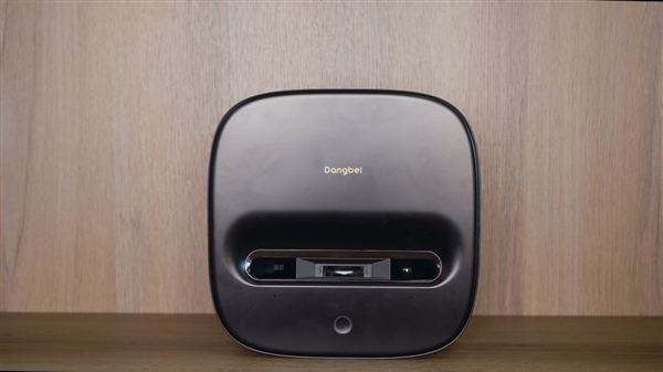 2023年618超短焦投影仪推荐：当贝U1亮彩出众 小户型首选！