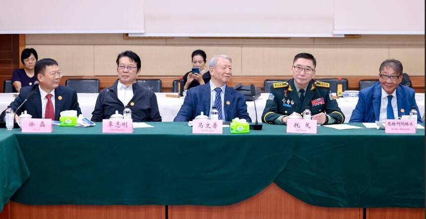 中联国兴书画院与蒙古国军人联合会文化交流联谊会在京举办(图3)